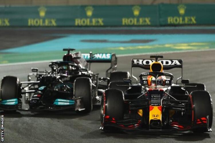 Formula One: กฎของรถปลอดภัยถูกปรับแต่งโดย FIA จากการตัดสินชื่อในปี 2021 ที่มีการโต้เถียง